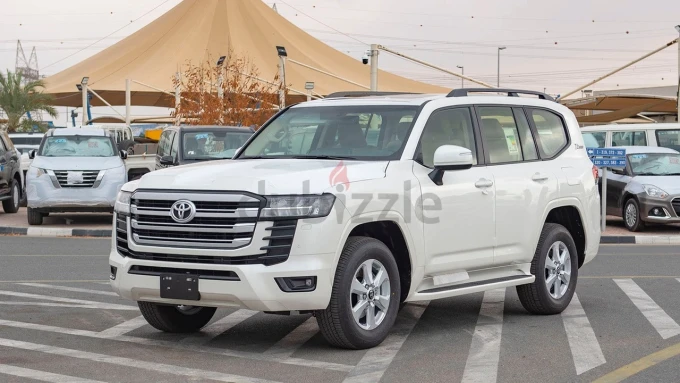 Toyota Land Cruiser in Dubai mileage 0 only AED 285000
