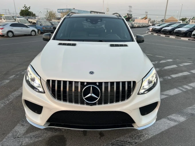 Mercedes-Benz GLE-Class in Dubai mileage 45870 only AED 83999