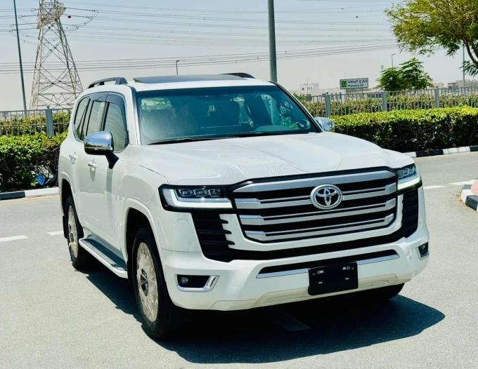 Toyota Land Cruiser in Dubai mileage 0 only AED 269000