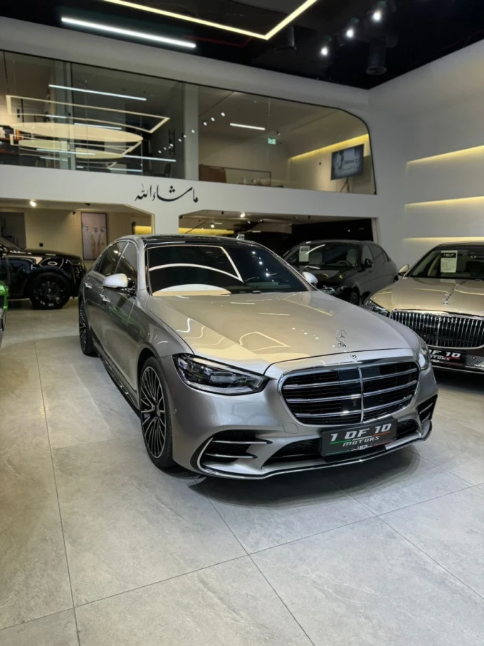Mercedes-Benz S-Class in Dubai mileage 38000 only AED 510000