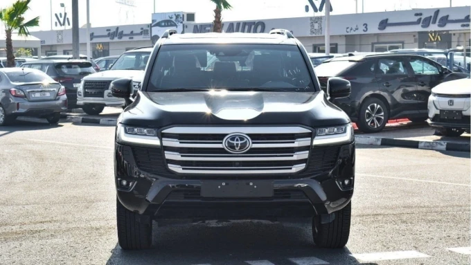 Toyota Land Cruiser in Dubai mileage 0 only AED 315000
