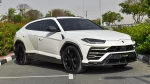 Lamborghini Urus in Dubai mileage 17000 only AED 1250000