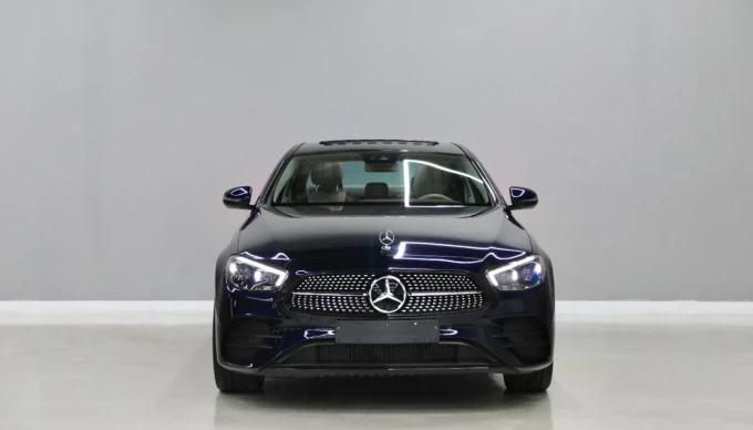 Mercedes-Benz E-Class in Dubai mileage 39347 only AED 119999