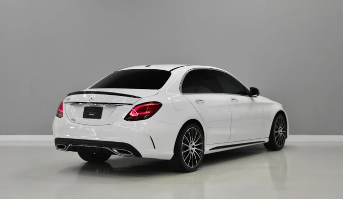 Mercedes-Benz C-Class in Dubai mileage 24315 only AED 124999