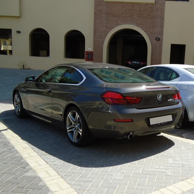 BMW 6 Series in Dubai mileage 115000 only AED 40000