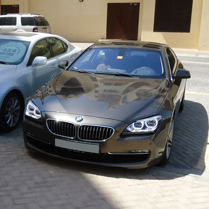 BMW 6 Series in Dubai mileage 115000 only AED 40000