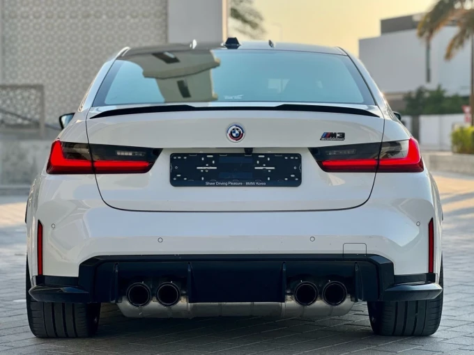 BMW M3 in Dubai mileage 13000 only AED 389000