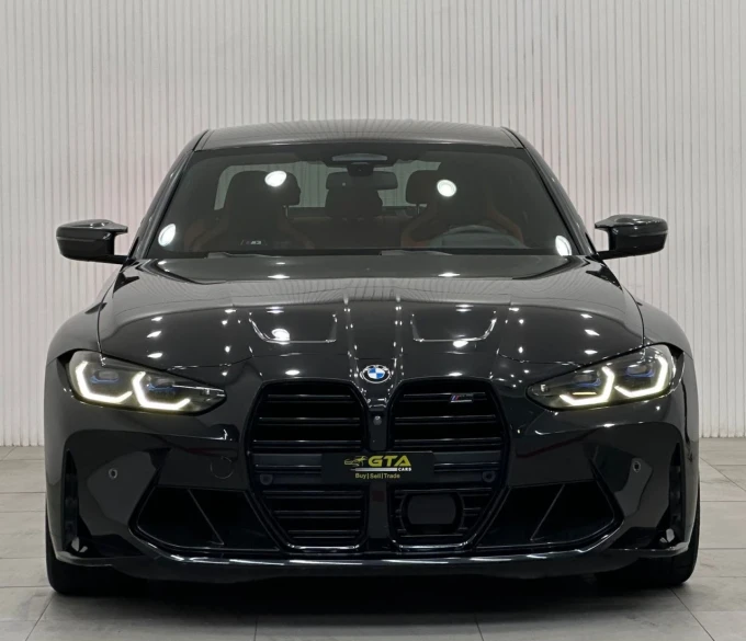 BMW M3 in Dubai mileage 41047 only AED 365000