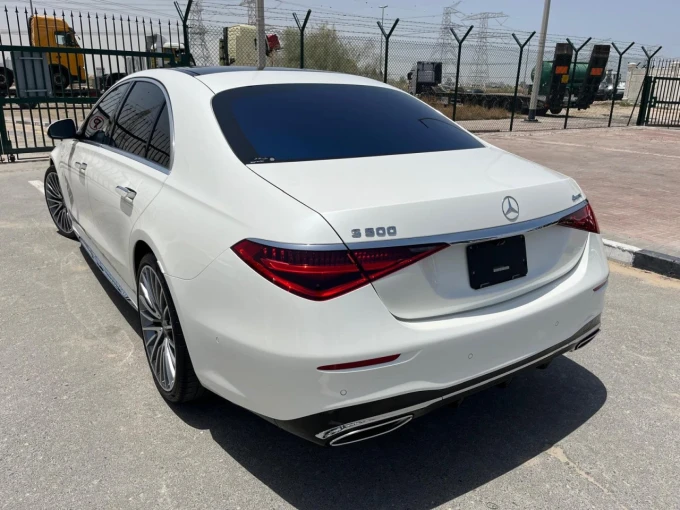 Mercedes-Benz S-Class in Dubai mileage 20000 only AED 399000