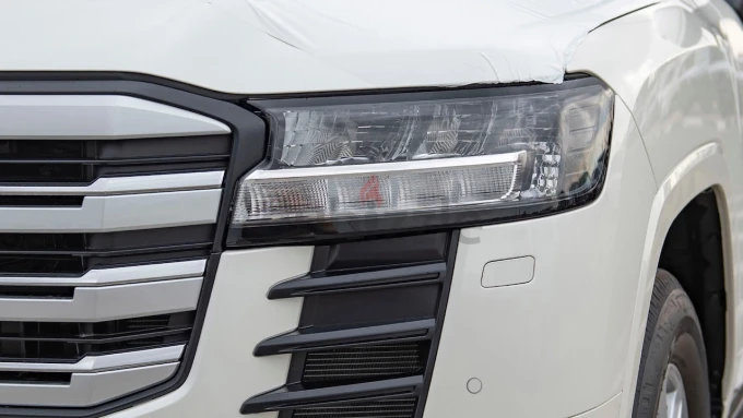 Toyota Land Cruiser in Dubai mileage 0 only AED 285000