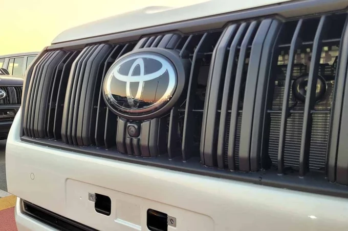 Toyota Prado in Dubai mileage 0 only AED 179900