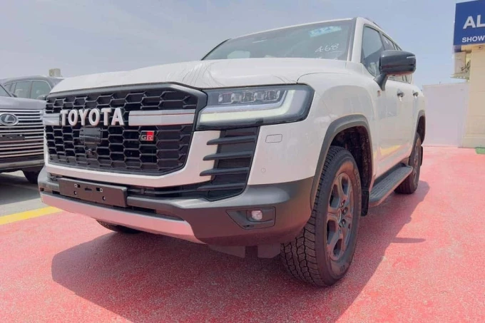 Toyota Land Cruiser in Dubai mileage 0 only AED 335000