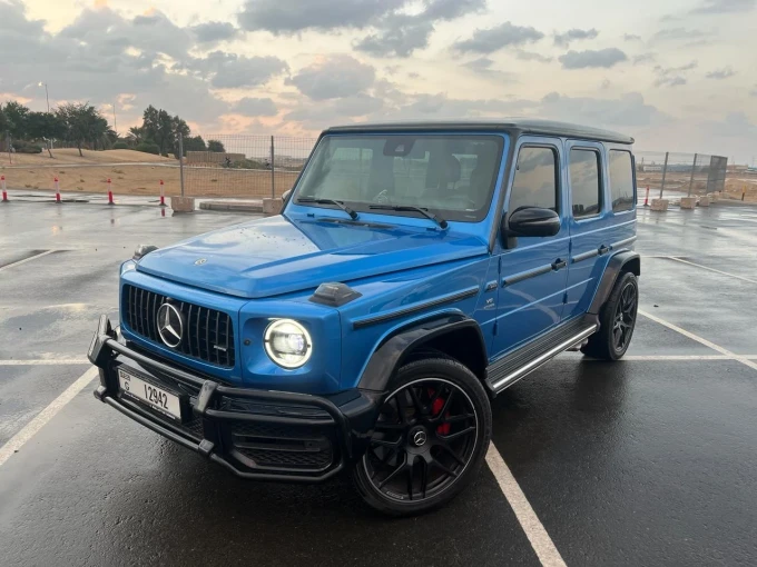 Mercedes-Benz G-Class in Dubai mileage 34000 only AED 760000
