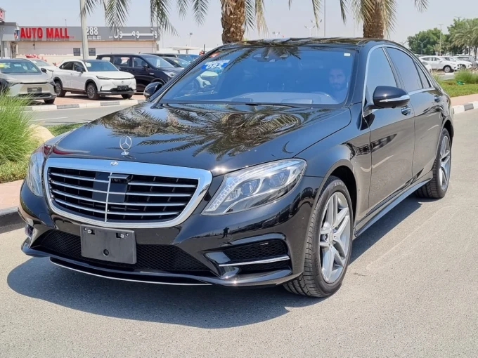 Mercedes-Benz S-Class in Dubai mileage 47000 only AED 165000
