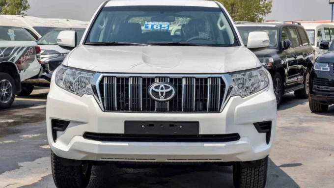 Toyota Prado in Dubai mileage 0 only AED 175000