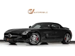 Mercedes-Benz SLS in Dubai mileage 30154 only AED 599000