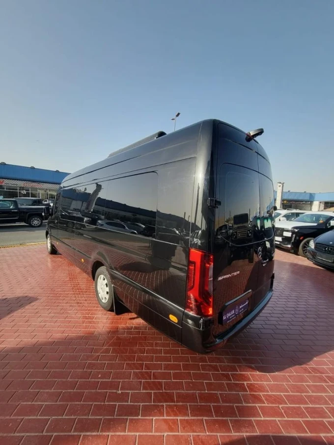 Mercedes-Benz Sprinter in Dubai mileage 0 only AED 775000