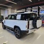 Land Rover Defender in Dubai mileage 0 only AED 435000