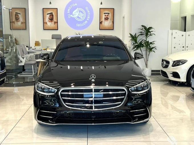 Mercedes-Benz S-Class in Dubai mileage 20000 only AED 465000