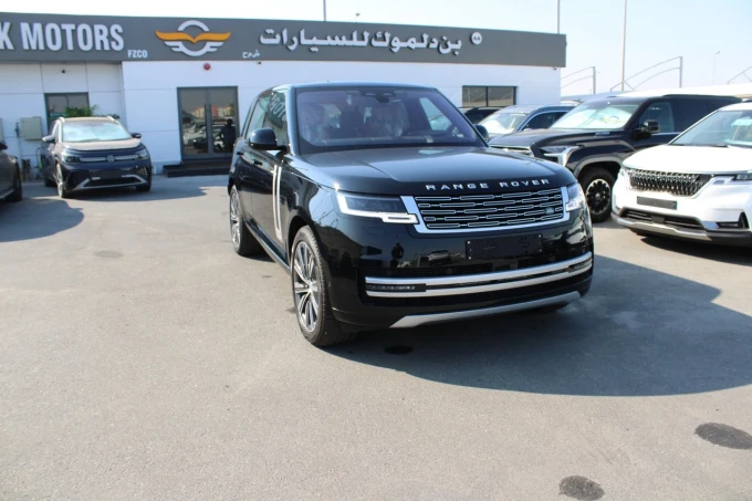 Land Rover Range Rover in Dubai mileage 0 only AED 810000