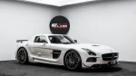 Mercedes-Benz SLS in Dubai mileage 829 only AED 3950000