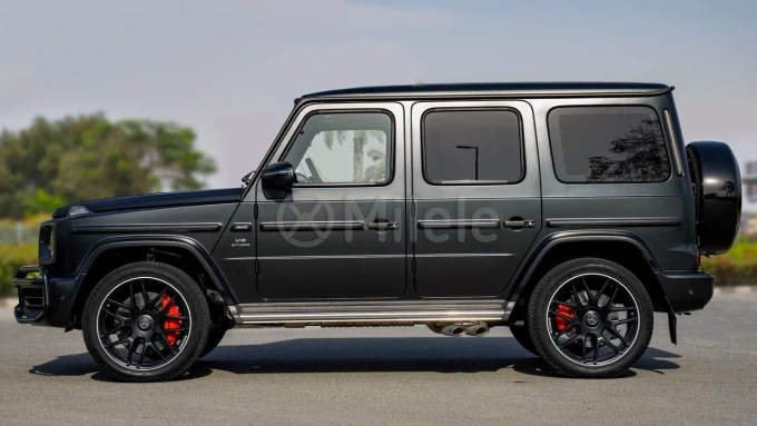 Mercedes-Benz G-Class in Dubai mileage 3575 only AED 725000