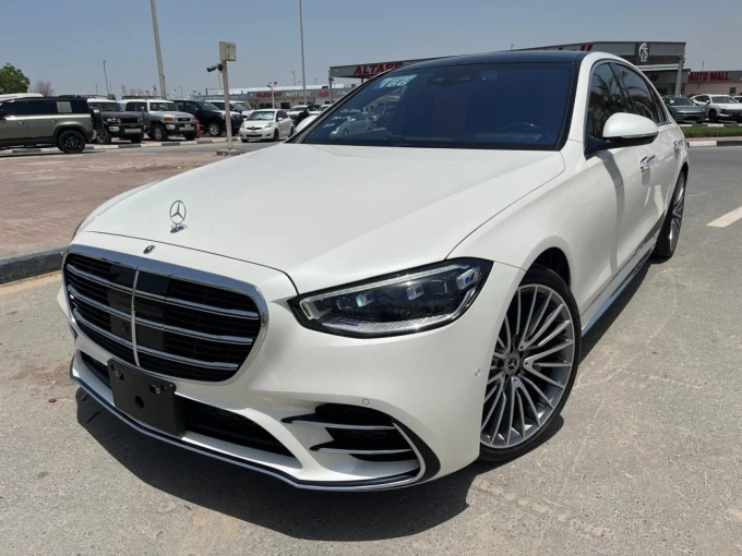 Mercedes-Benz S-Class in Dubai mileage 20000 only AED 399000