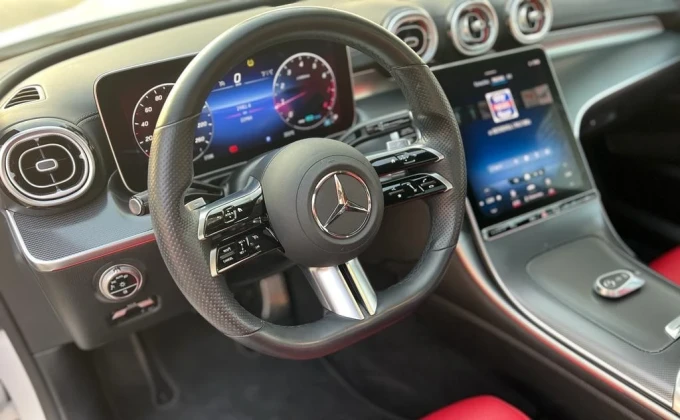 Mercedes-Benz C-Class in Dubai mileage 22000 only AED 217000