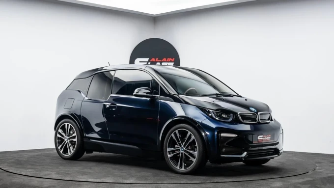 BMW i3 in Dubai mileage 10186 only AED 119000
