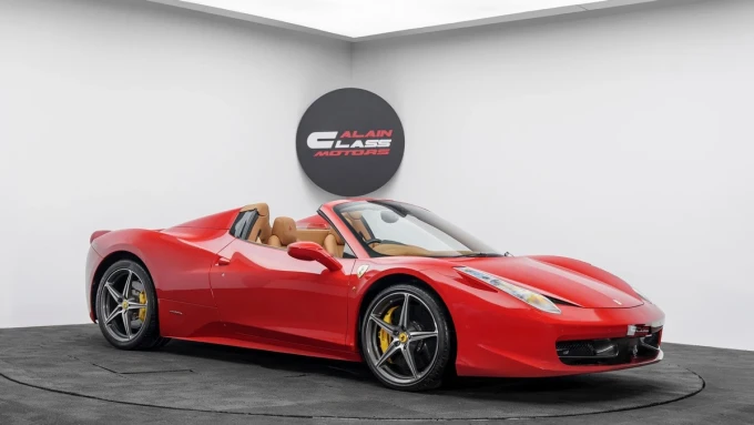 Ferrari 458 Spider in Dubai mileage 27079 only AED 685000