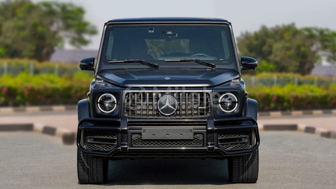 Mercedes-Benz G-Class in Dubai mileage 3575 only AED 725000