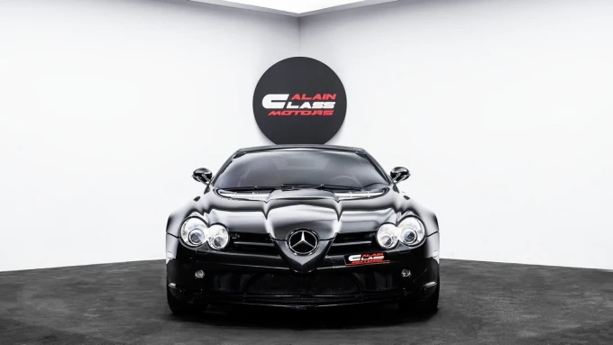 Mercedes-Benz SLR in Dubai mileage 36242 only AED 1780000