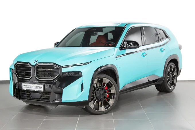 BMW XM in Dubai mileage 19359 only AED 540000