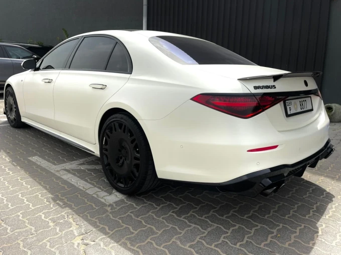 Mercedes-Benz S-Class in Dubai mileage 14000 only AED 780000