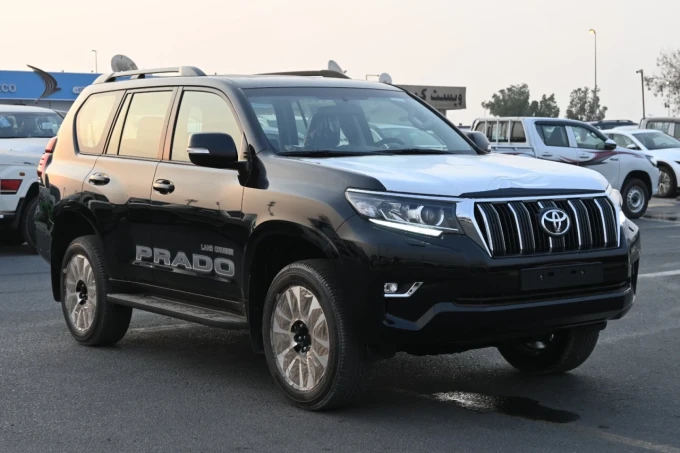 Toyota Prado in Dubai mileage 0 only AED 199000