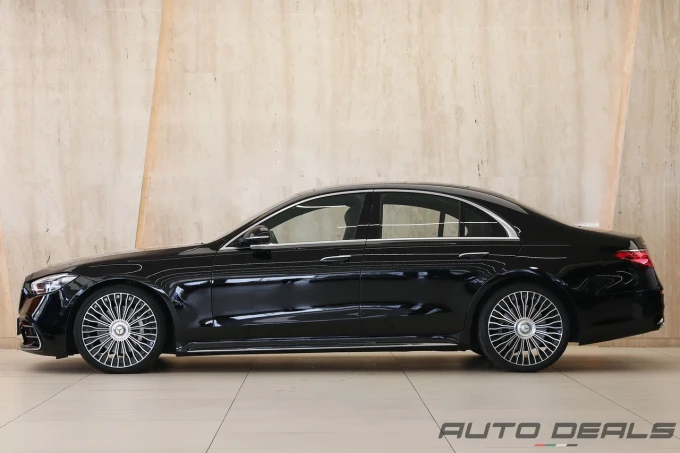 Mercedes-Benz S-Class in Dubai mileage 45906 only AED 399000
