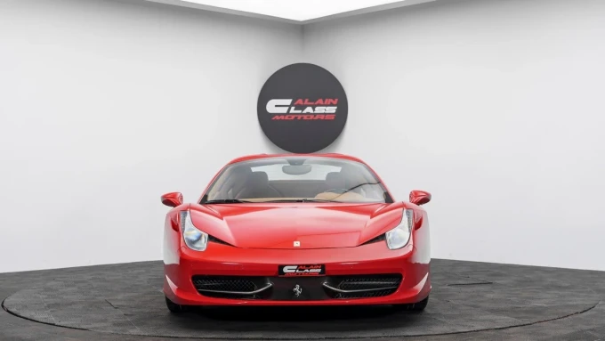Ferrari 458 Spider in Dubai mileage 27079 only AED 685000