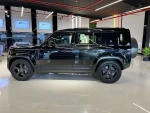 Land Rover Defender in Dubai mileage 0 only AED 432000