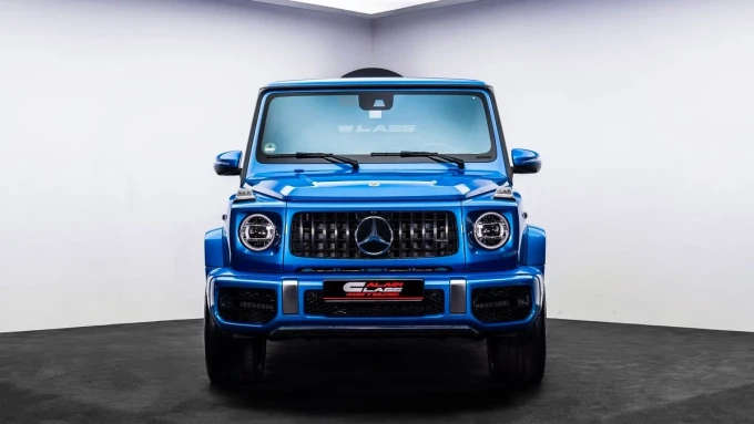 Mercedes-Benz G-Class in Dubai mileage 300 only AED 779000