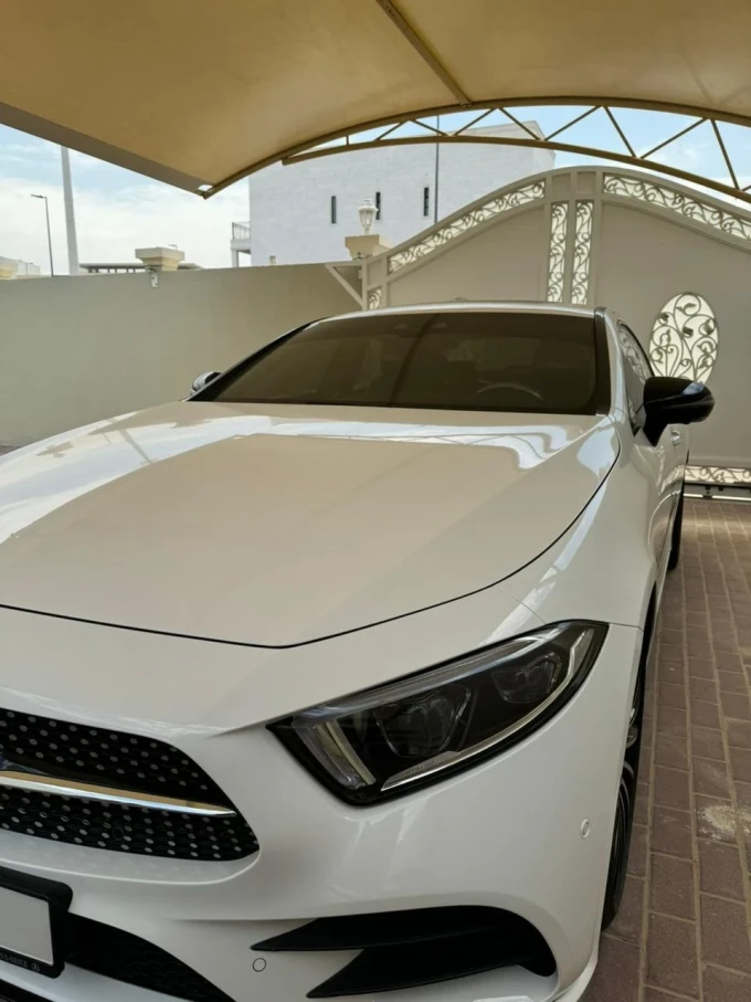 Mercedes-Benz CLS-Class in Dubai mileage 25000 only AED 220000