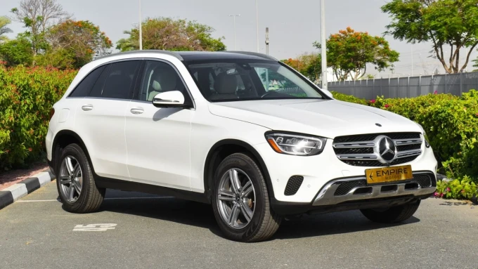 Mercedes-Benz GLC in Dubai mileage 14000 only AED 135000