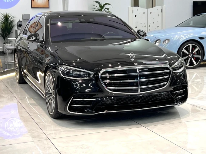 Mercedes-Benz S-Class in Dubai mileage 10000 only AED 499000
