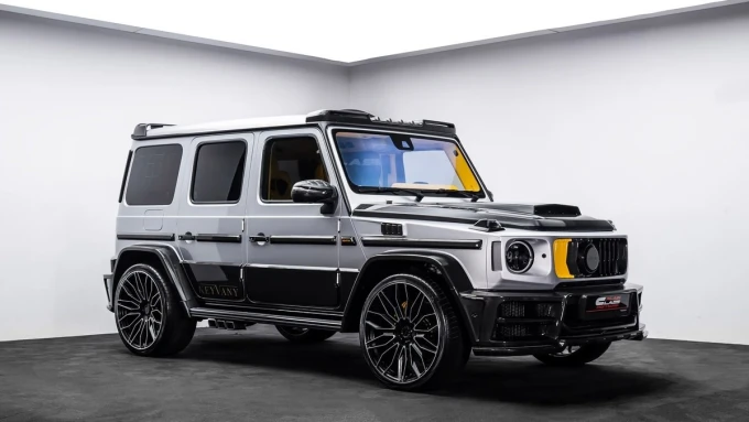 Mercedes-Benz G-Class in Dubai mileage 261 only AED 1780000