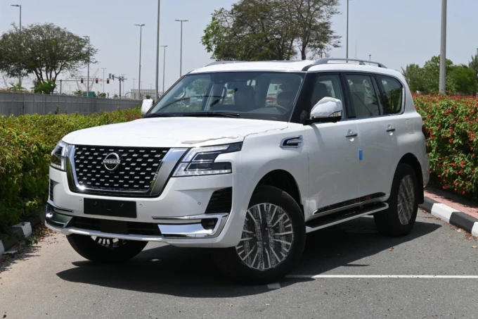 Nissan Patrol in Dubai mileage 0 only AED 220000