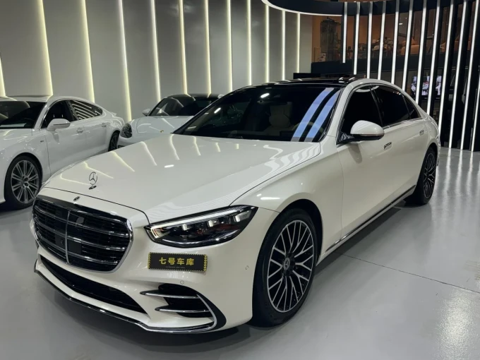 Mercedes-Benz S-Class in Dubai mileage 20000 only AED 455000