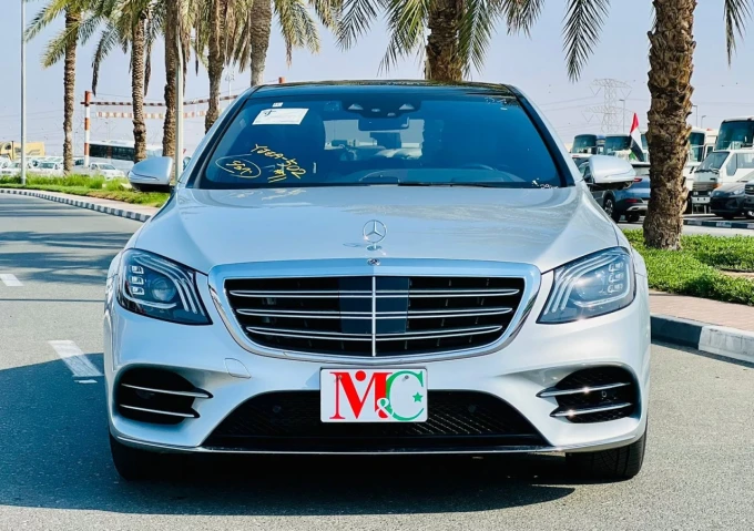 Mercedes-Benz S-Class in Dubai mileage 29136 only AED 195000