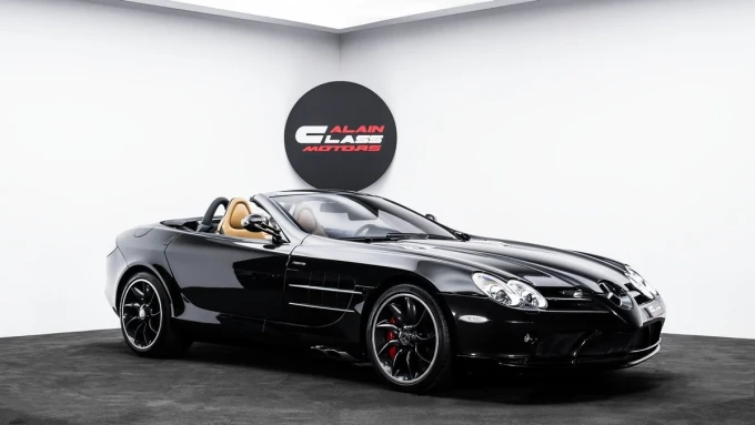 Mercedes-Benz SLR in Dubai mileage 36242 only AED 1780000