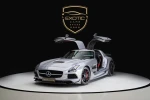 Mercedes-Benz SLS in Dubai mileage 28000 only AED 2450000