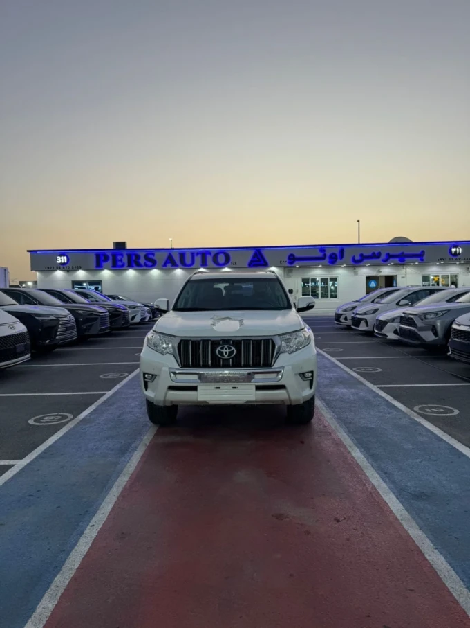 Toyota Prado in Dubai mileage 0 only AED 170000