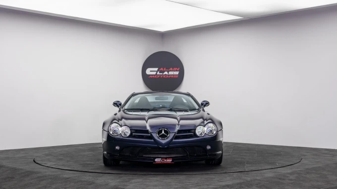 Mercedes-Benz SLR in Dubai mileage 7615 only AED 1700000